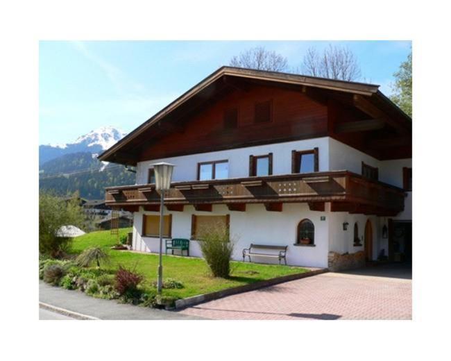 Haus Mueller Eleonore Bed & Breakfast Soll Exterior photo